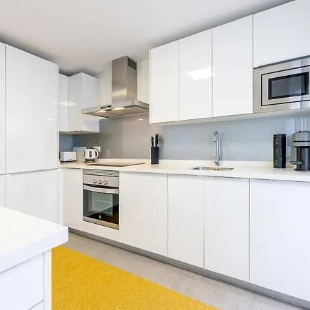 Ivy Residences Puerto Banus 3 Bed Apt *